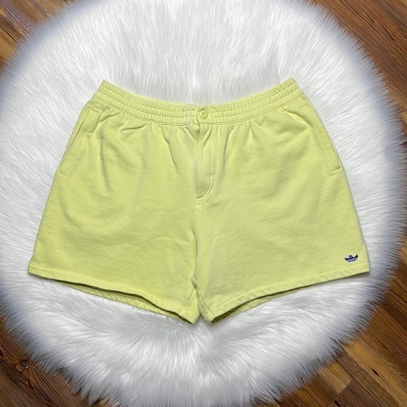 Adidas Shorts Shmoo Terry Skateboarding - Picture 1 of 6